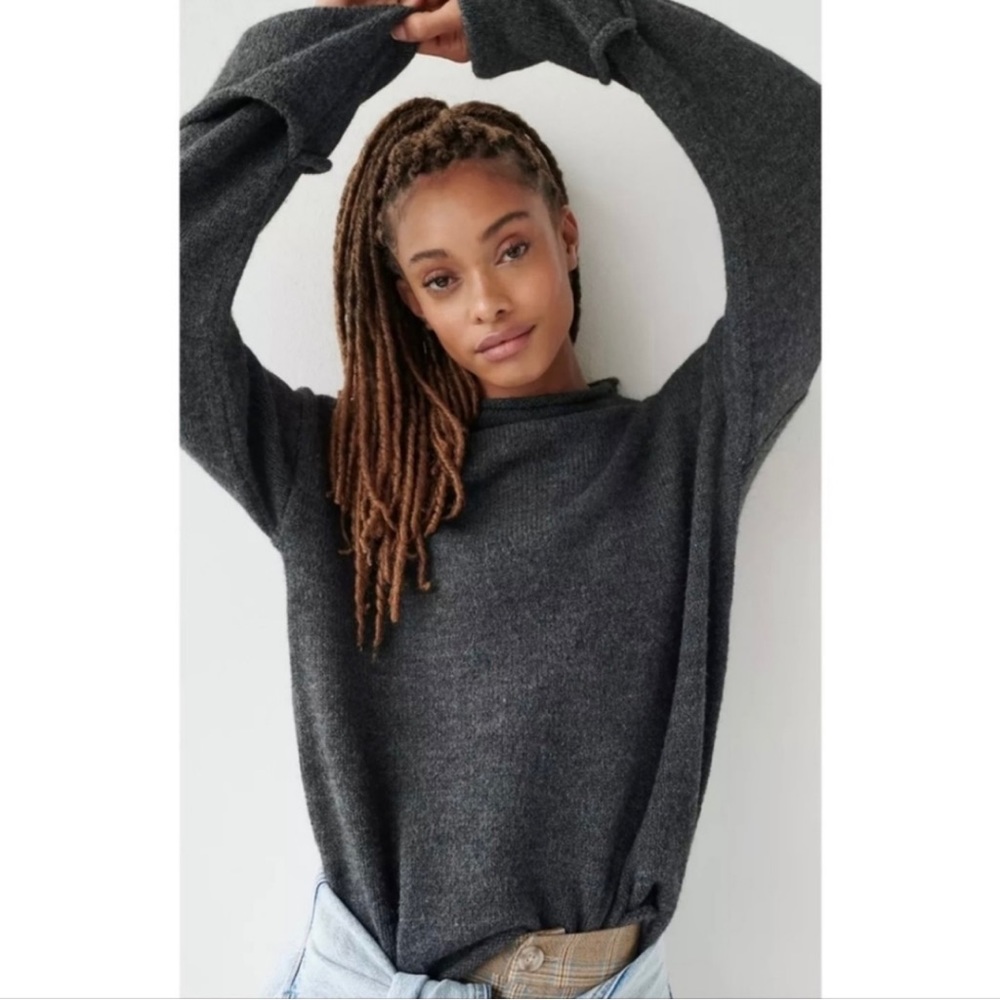 Anthropologie Basile Cropped Sweater charcoal grey medium